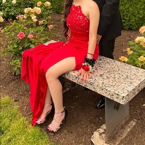 Red Sherri Hill Prom Dress